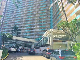 Ilikai by Luana Hawaii Vacation Rentals