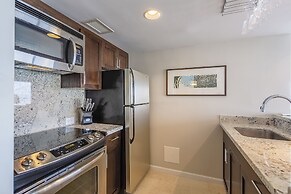 Ilikai by Luana Hawaii Vacation Rentals