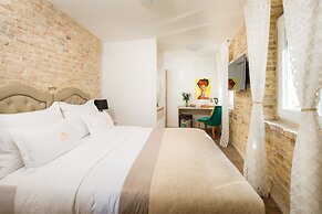 Agava Lux Rooms & Pool