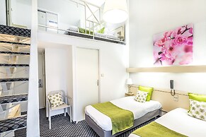 Hotel Notre- Dame de France