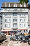 Hotel Notre- Dame de France