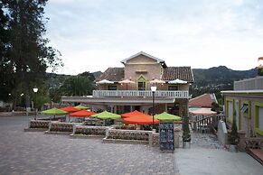 Villa Ana Maria Cuenca