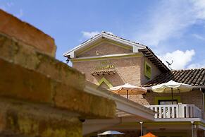 Villa Ana Maria Cuenca