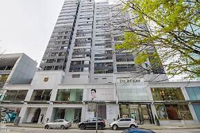Apartments in Downtown Vancouver