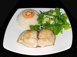 Thoddoo Beach Holiday Inn