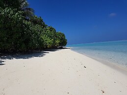 Thoddoo Beach Holiday Inn