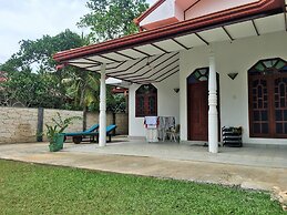 Swiss Villa Beruwala