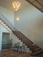 The New Cavalier Inn