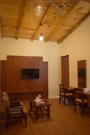 Corbett Paradiso by ILILA