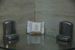 Corbett Paradiso by ILILA