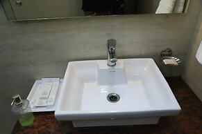 Corbett Paradiso by ILILA