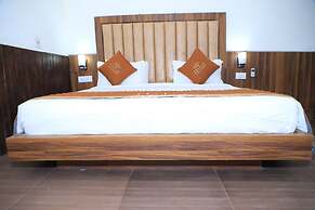 Corbett Paradiso by ILILA