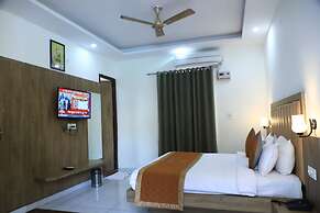 Corbett Paradiso by ILILA