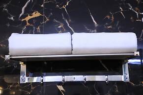 Corbett Paradiso by ILILA