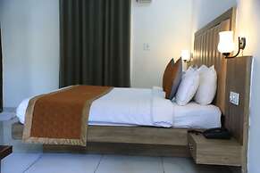 Corbett Paradiso by ILILA