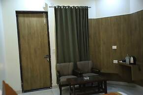 Corbett Paradiso by ILILA