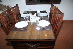 Corbett Paradiso by ILILA