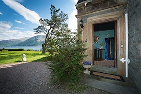 Ardrhu House Fort William