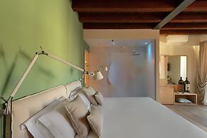 Massimago Wine Suites