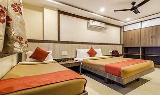 Hotel Neem Tree