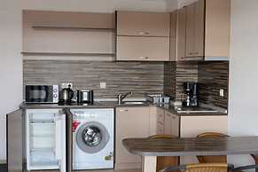 Lazur 5 Apartments