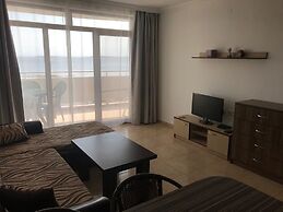 Lazur 5 Apartments