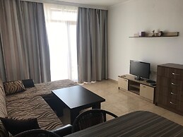 Lazur 5 Apartments