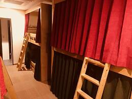 POPTONE the Guest House - Hostel