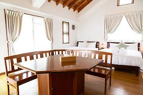 Pine House in Churaumi