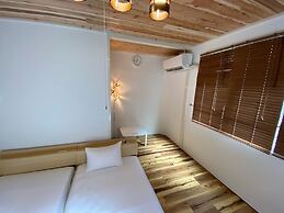coins hostel tenjin