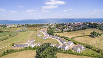 Seaview Holidays - Salterns Village