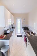 Seaview Holidays - Salterns Village