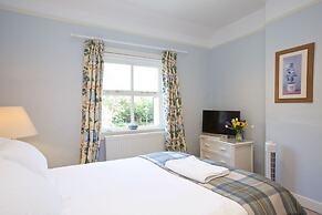 Hedingham Old Pottery