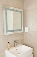 Hedingham Old Pottery