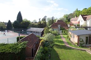 Hedingham Old Pottery