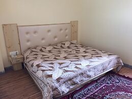 Hassan Valley Retreat