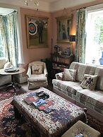 Lower Buckton Country House - Sleeps 12