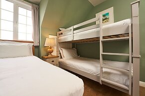 Oystercatcher Apartments