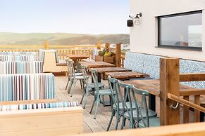 Oystercatcher Apartments