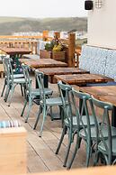 Oystercatcher Apartments