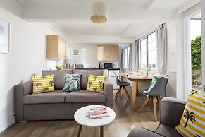 Oystercatcher Apartments