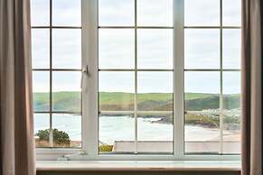 Oystercatcher Apartments