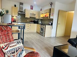 Grand Central Apartments, Centro
