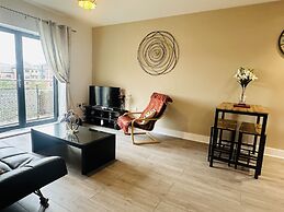 Grand Central Apartments, Centro