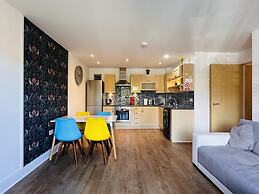 Grand Central Apartments, Centro