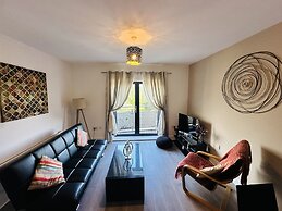 Grand Central Apartments, Centro