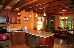 Lodge at Riversound Apartment