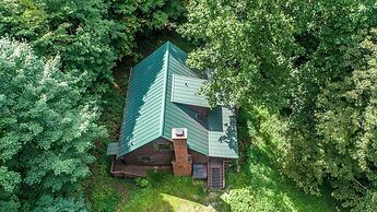 Hidden Creek Cabin Apartment