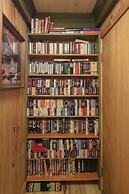 Hidden Creek Cabin Apartment