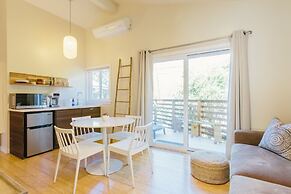 Inn at Moonlight Beach